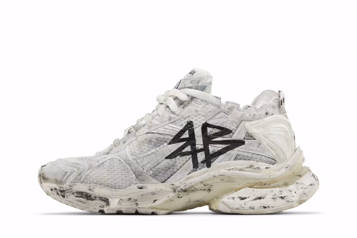 Balenciaga Women's Runner Sneaker Graffiti - White Black, view 4