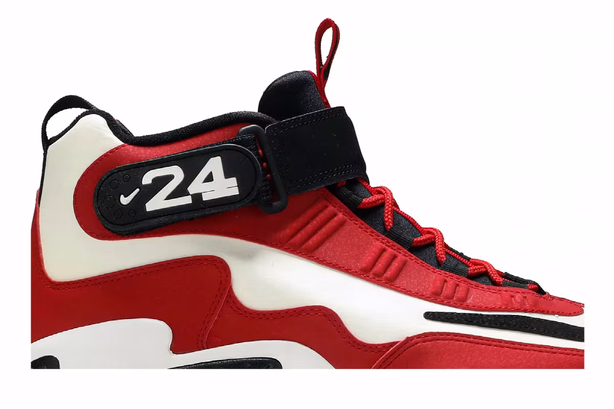 Nike Air Griffey Max 1 Cincinnati Reds, view 3