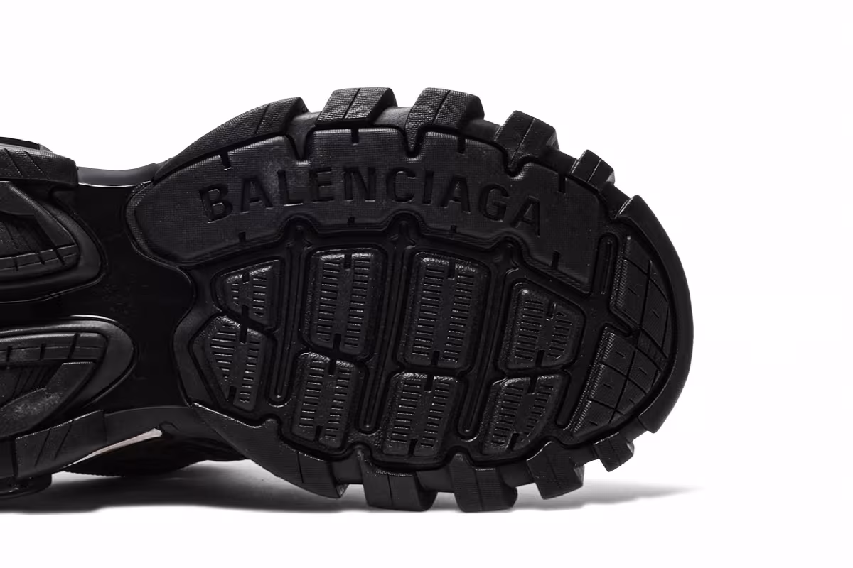 Balenciaga Track.2 Trainer Black, view 6