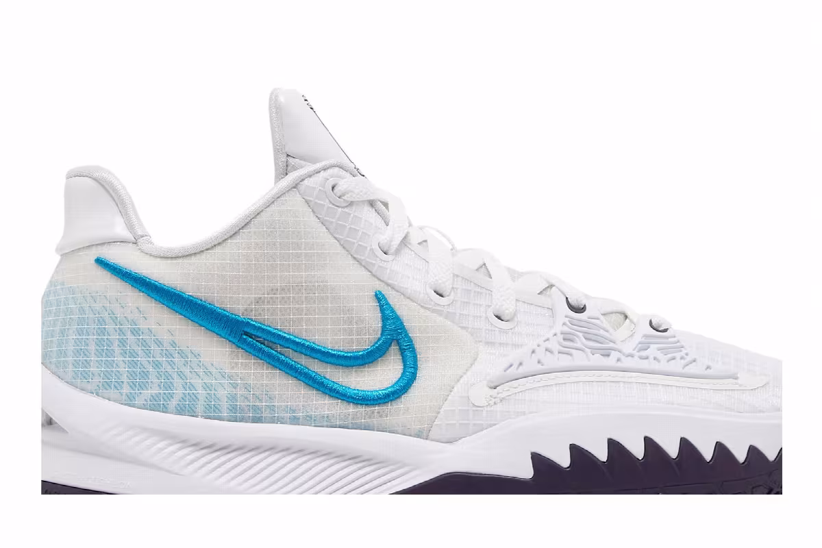 Nike Kyrie Low 4 EP White Laser Blue, view 3
