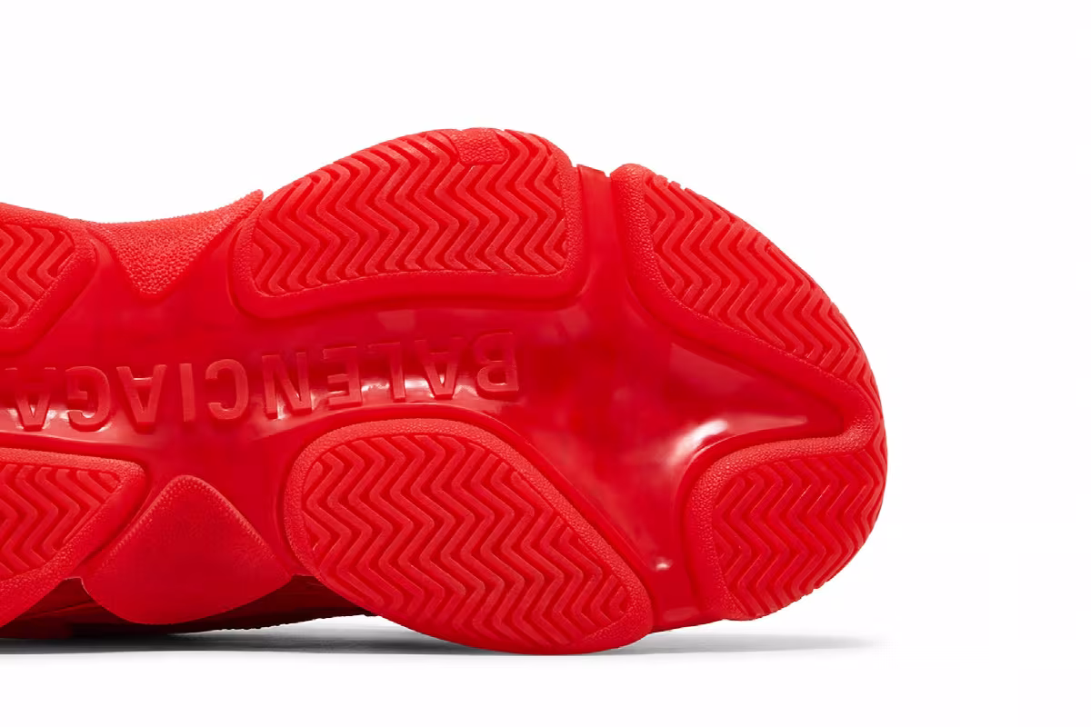 Balenciaga Triple S Sneaker Clear Sole - Red 2019, view 6