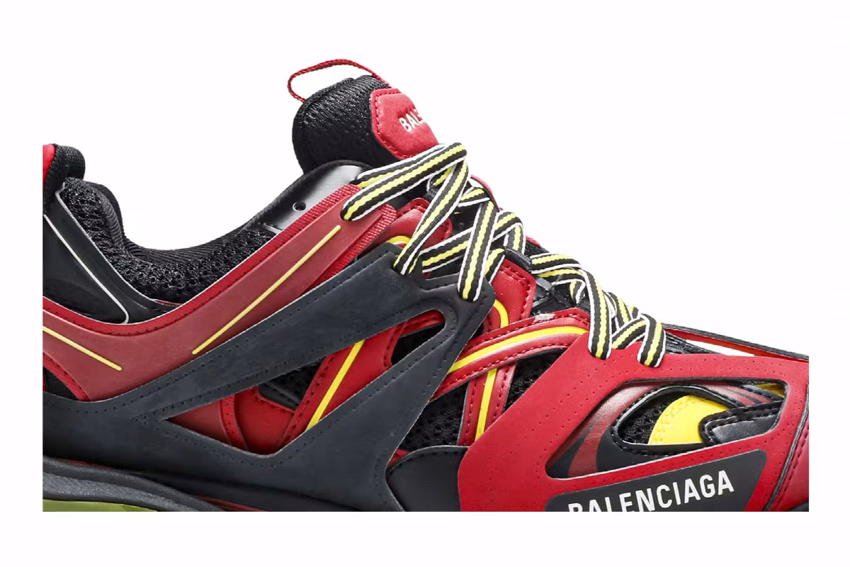 Balenciaga Track Sneaker Bordeaux, view 3
