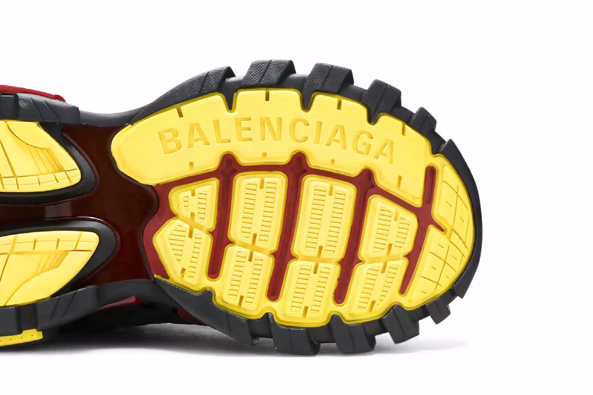 Balenciaga Track Sneaker Bordeaux, view 6