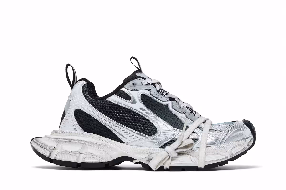 Balenciaga Women's 3XL Sneaker Worn-Out Gradient - Black Grey White, view 2