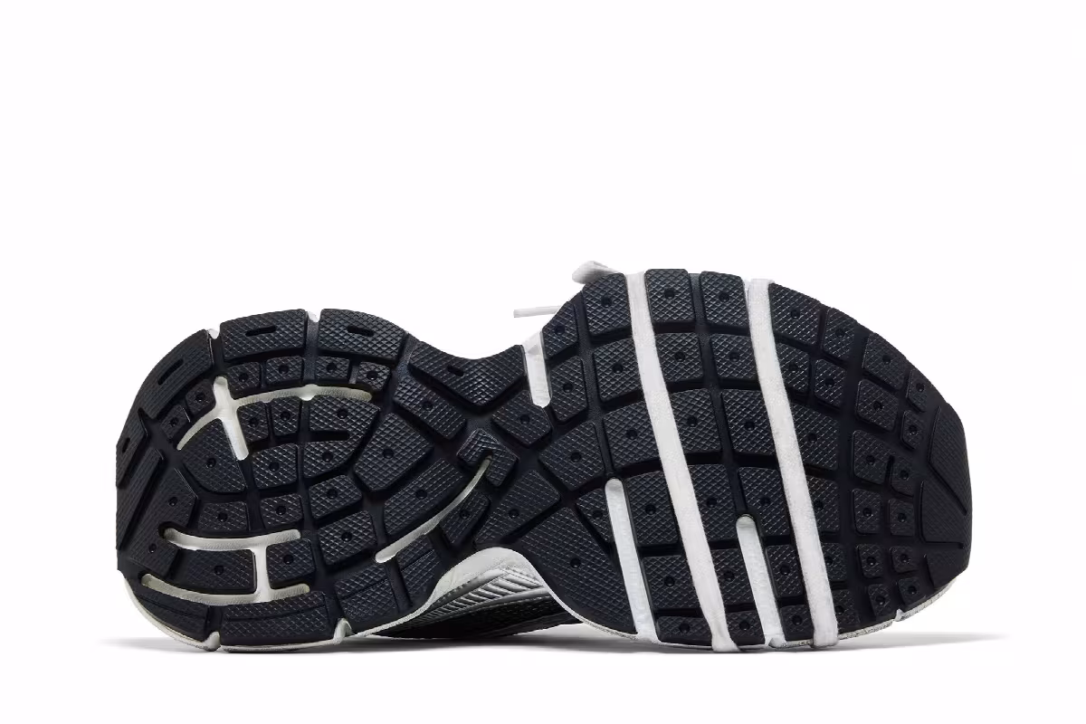 Balenciaga Women's 3XL Sneaker Worn-Out Gradient - Black Grey White, view 5