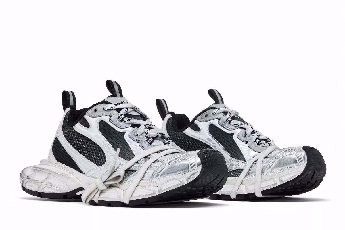 Balenciaga Women's 3XL Sneaker Worn-Out Gradient - Black Grey White, view 9