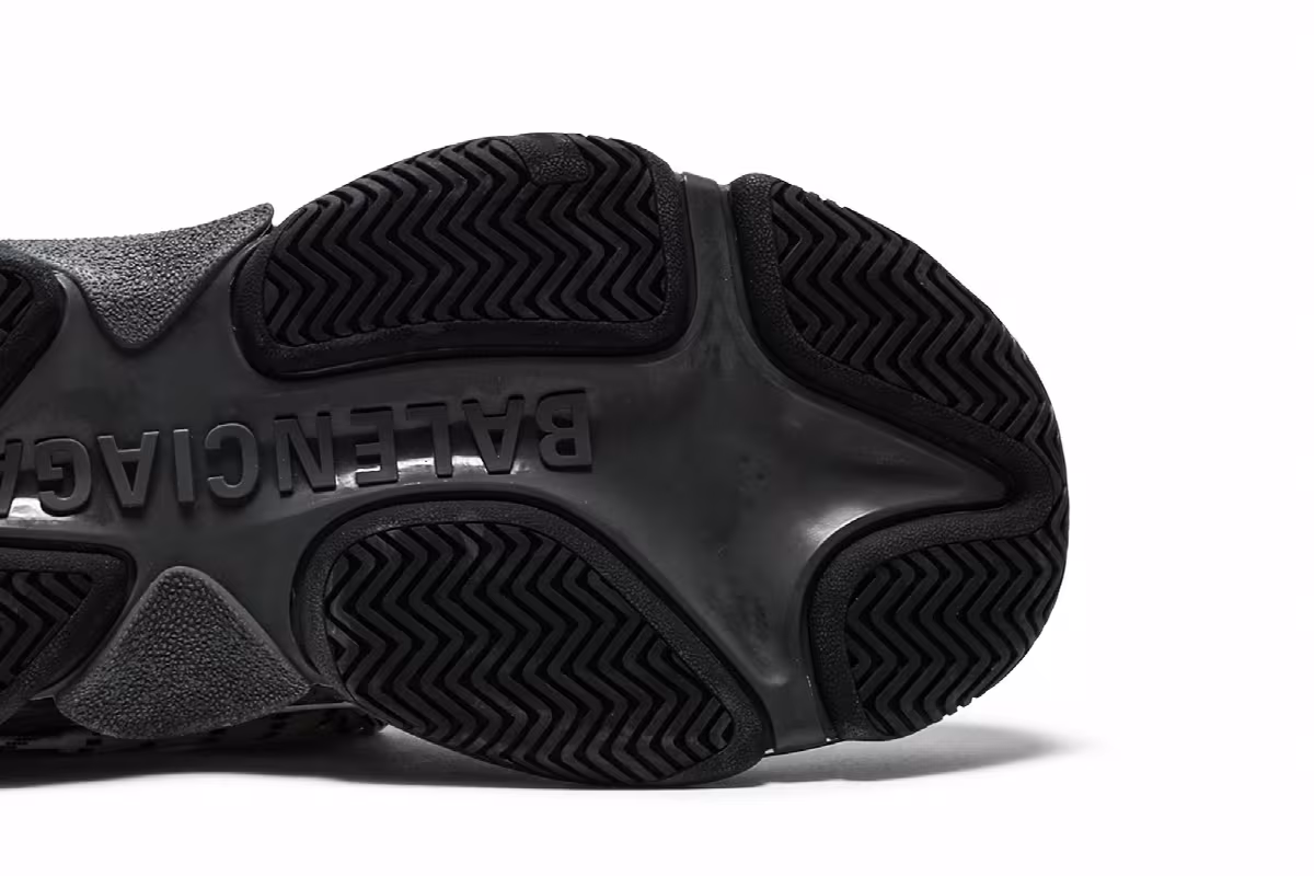 Balenciaga Triple S Sneaker Bred, view 6