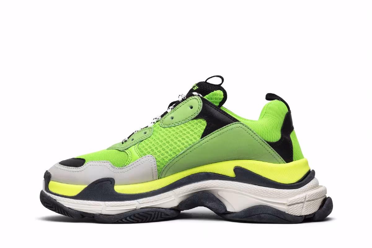 Balenciaga Triple S Sneaker Very Fluo, view 4