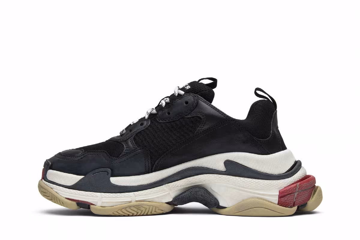 Balenciaga Triple S Sneaker Black 2018, view 4