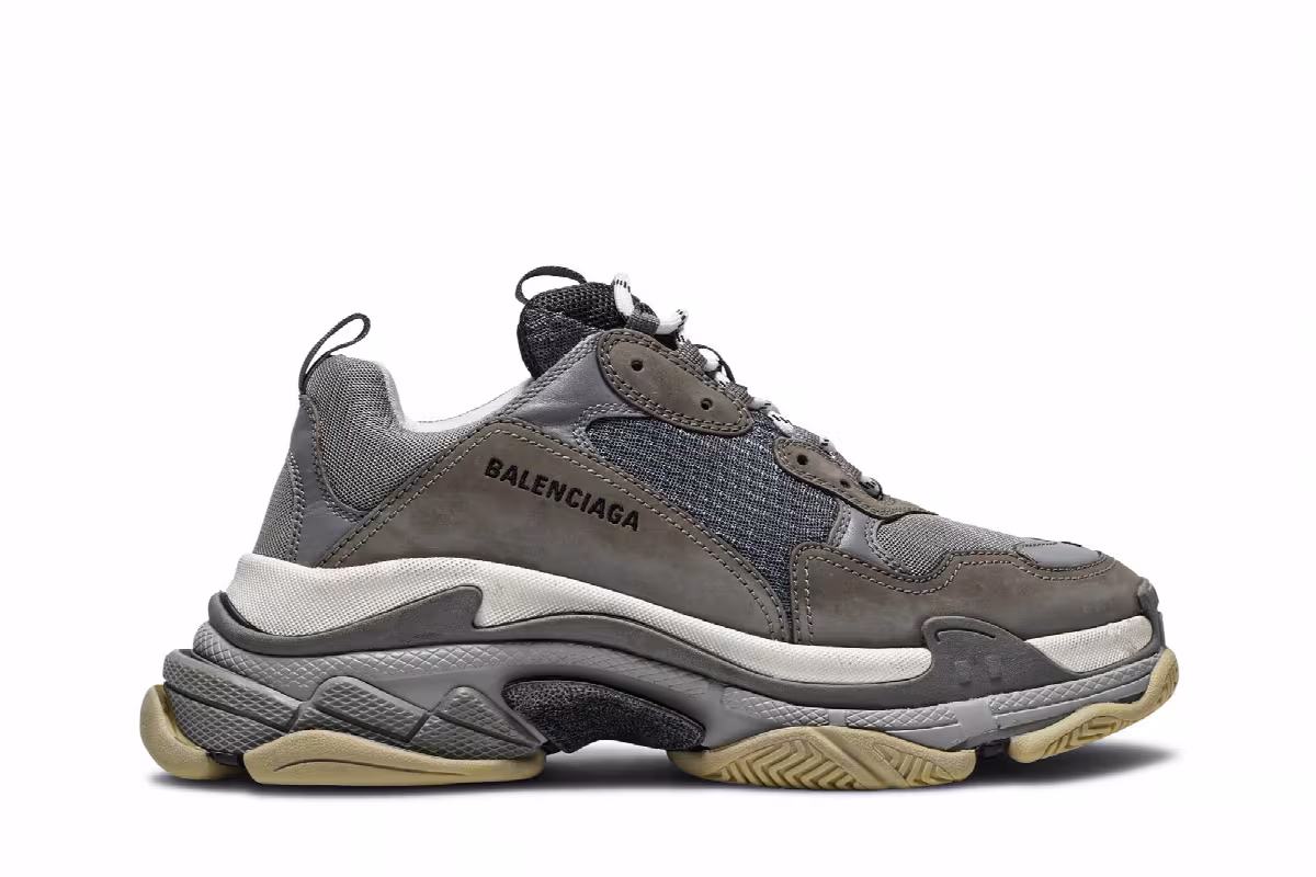 Balenciaga Triple S Sneaker Grey 2018, view 2