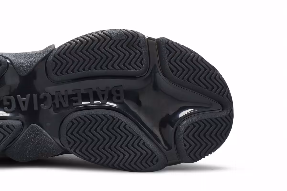 Balenciaga Triple S Sneaker Triple Black 2019, view 6