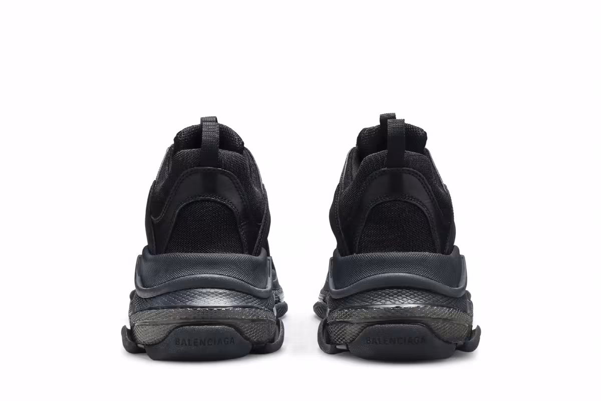 Balenciaga Triple S Sneaker Triple Black 2019, view 7