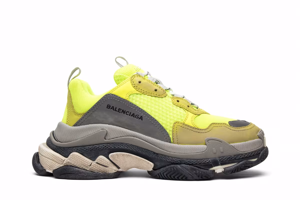 Balenciaga Triple S Sneaker Yellow 2017, view 2