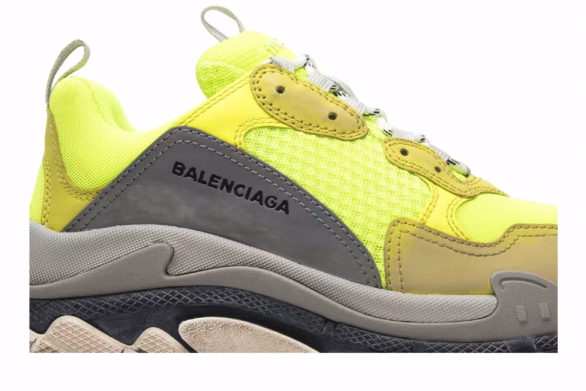 Balenciaga Triple S Sneaker Yellow 2017, view 3