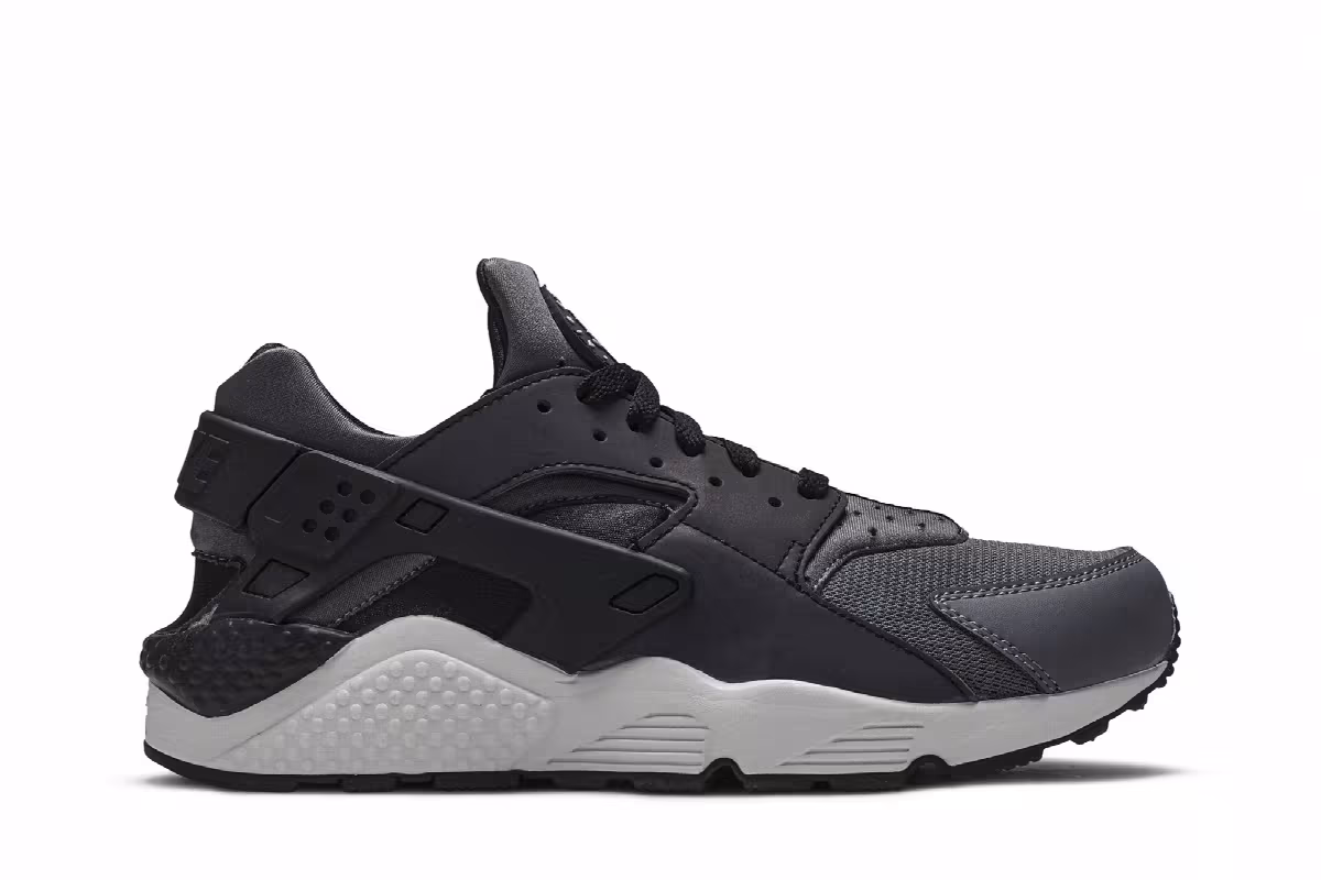 Nike Air Huarache Premium Dark Grey Black, view 2