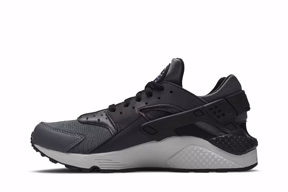 Nike Air Huarache Premium Dark Grey Black, view 4
