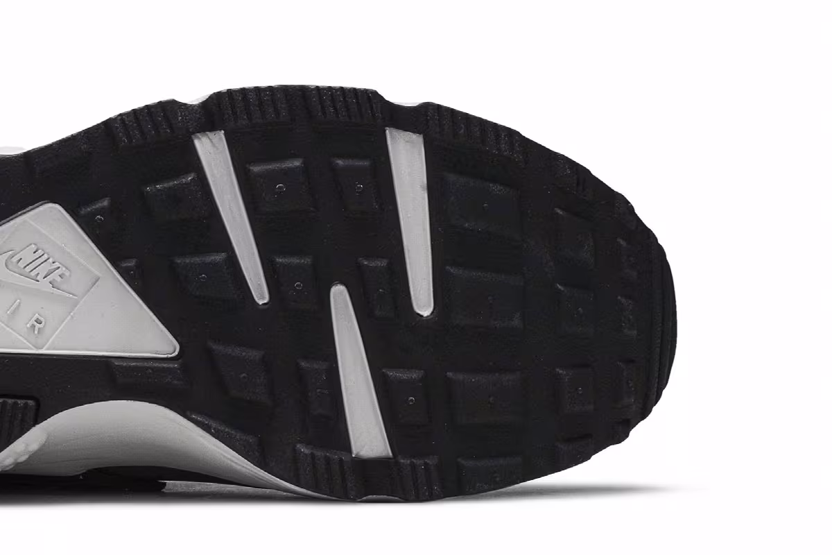 Nike Air Huarache Premium Dark Grey Black, view 6