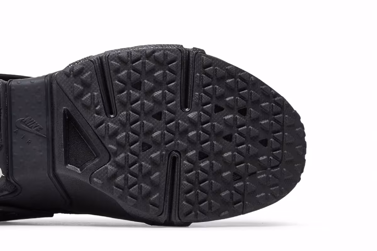 Nike Air Huarache Drift Premium Black, view 6