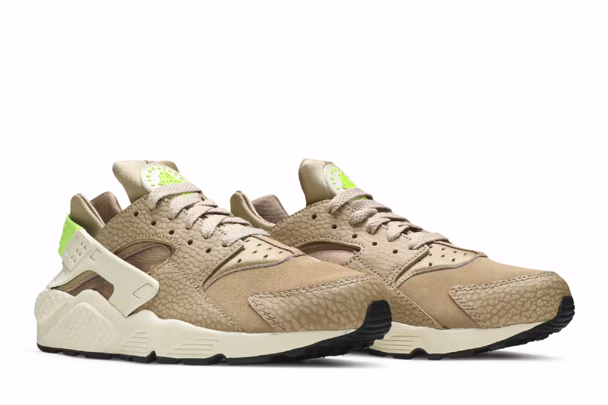 Nike Air Huarache Premium Desert Camo, view 9