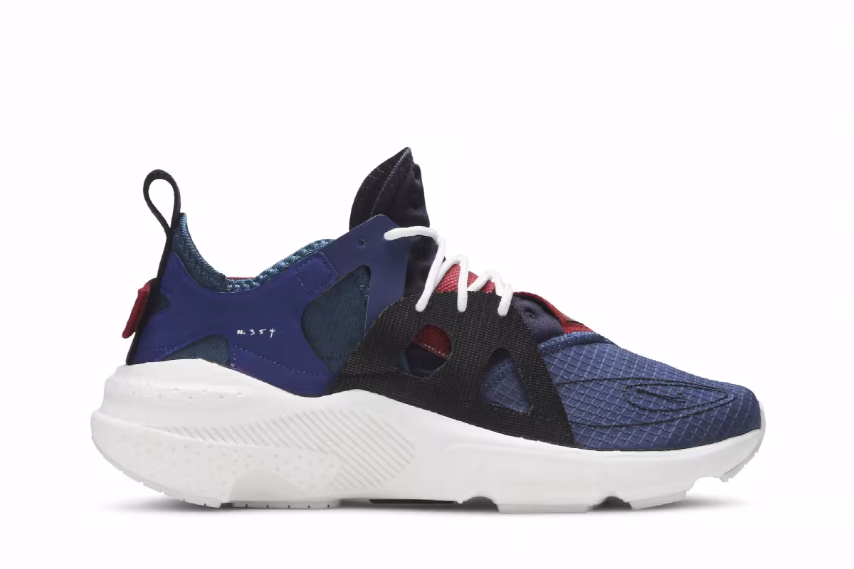 Nike Huarache Type Mystic Navy, view 2