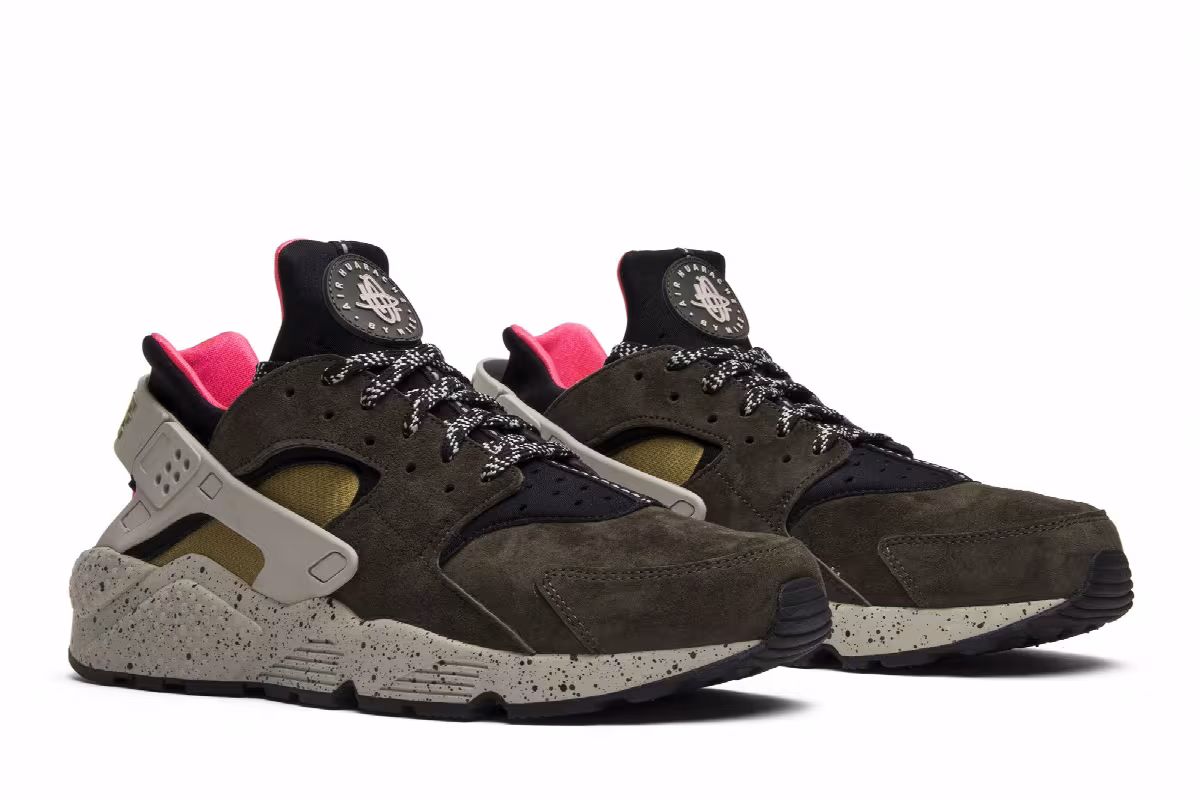 Nike Air Huarache Premium Desert Moss, view 9