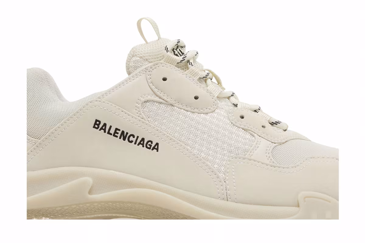 Balenciaga Triple S Sneaker Clear Sole - Beige, view 3