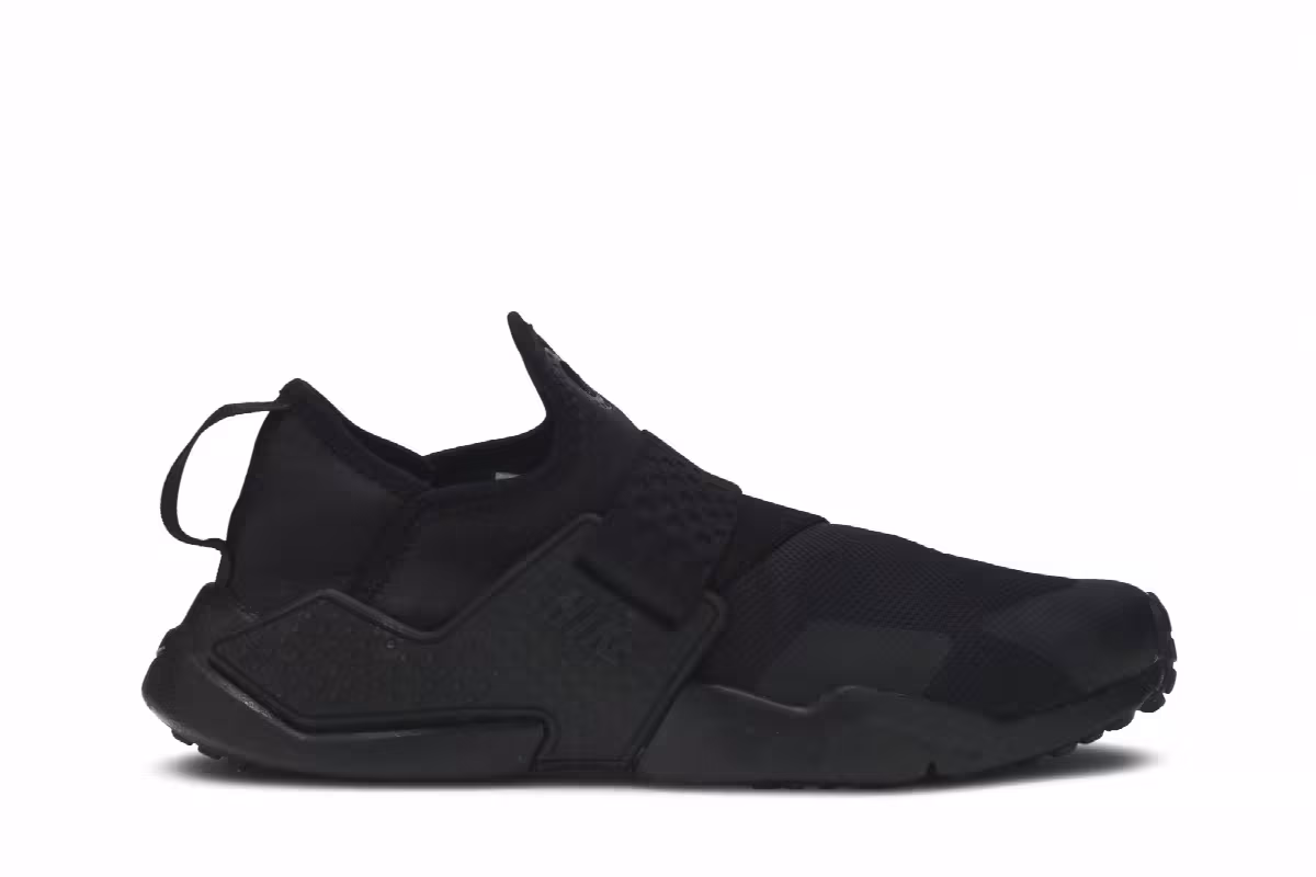 Nike Huarache Extreme GS Triple Black, view 2