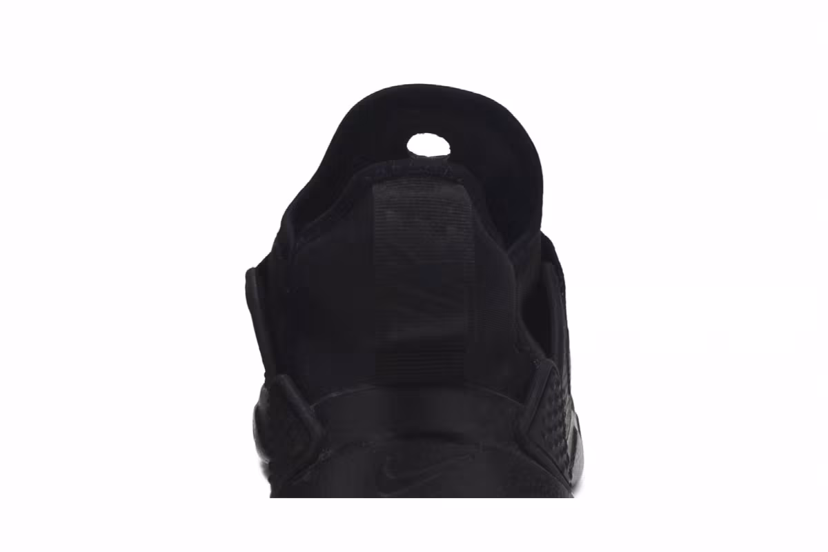 Nike Huarache Extreme GS Triple Black, view 8