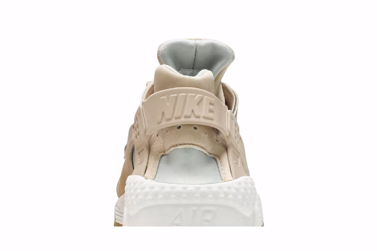 Nike Women's Huarache Run Bio Beige, view 8