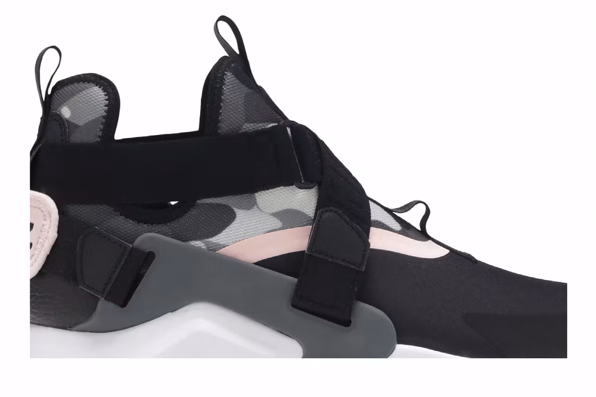 Nike Women's Air Huarache City Black Storm Pink, view 3