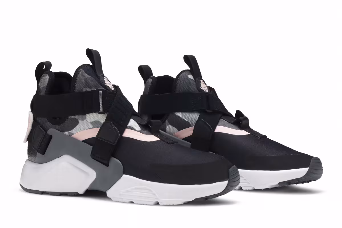 Nike Women's Air Huarache City Black Storm Pink, view 9