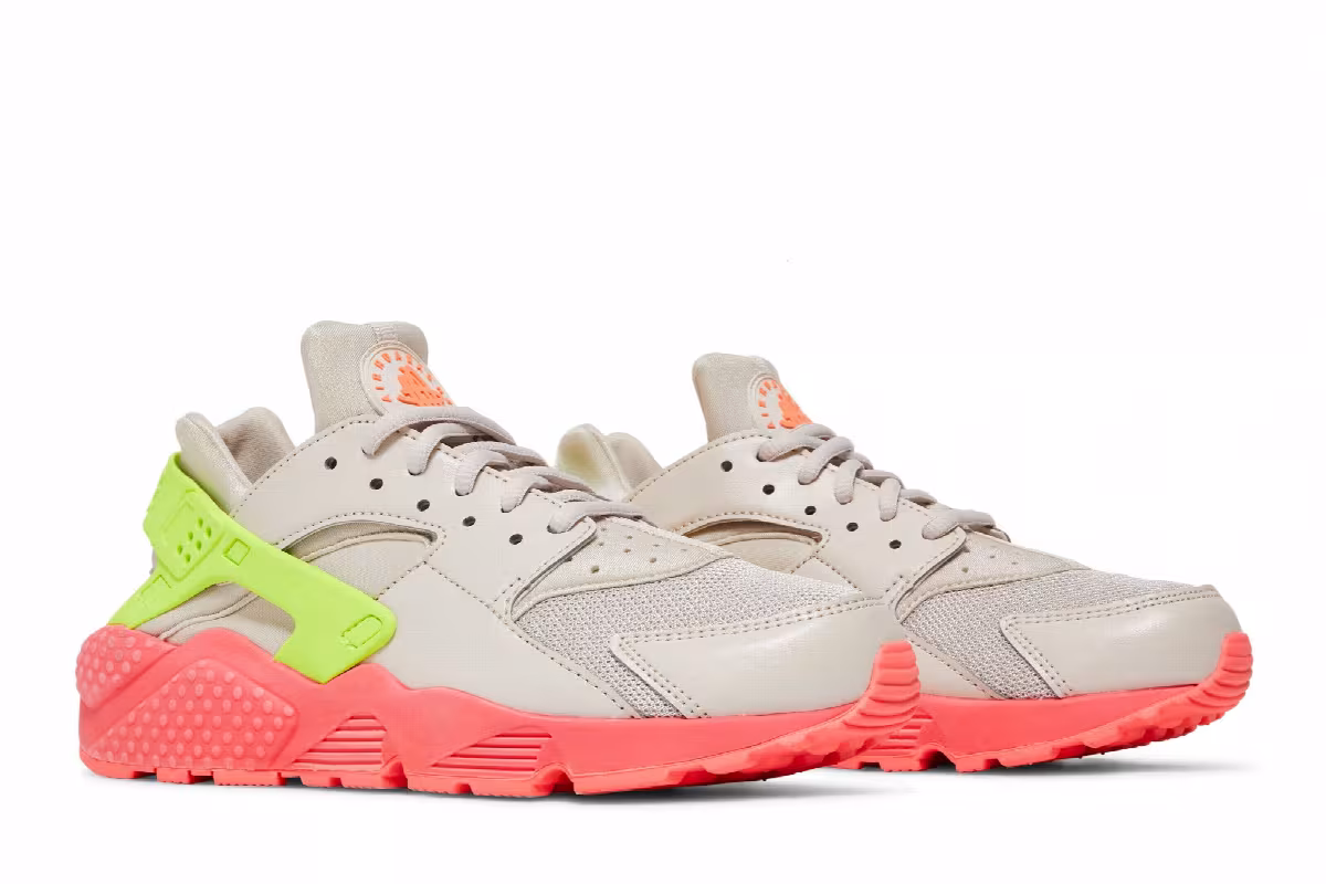 Nike Women's Air Huarache Run Desert Sand, view 9