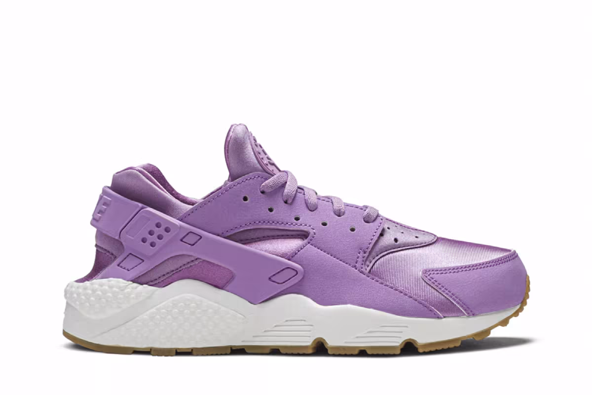 Nike Women's Air Huarache Run FG Fuchsia Glow, view 2