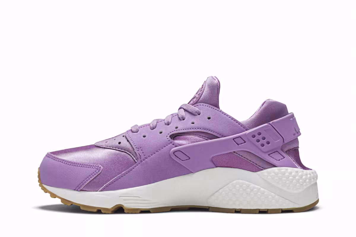 Nike Women's Air Huarache Run FG Fuchsia Glow, view 4