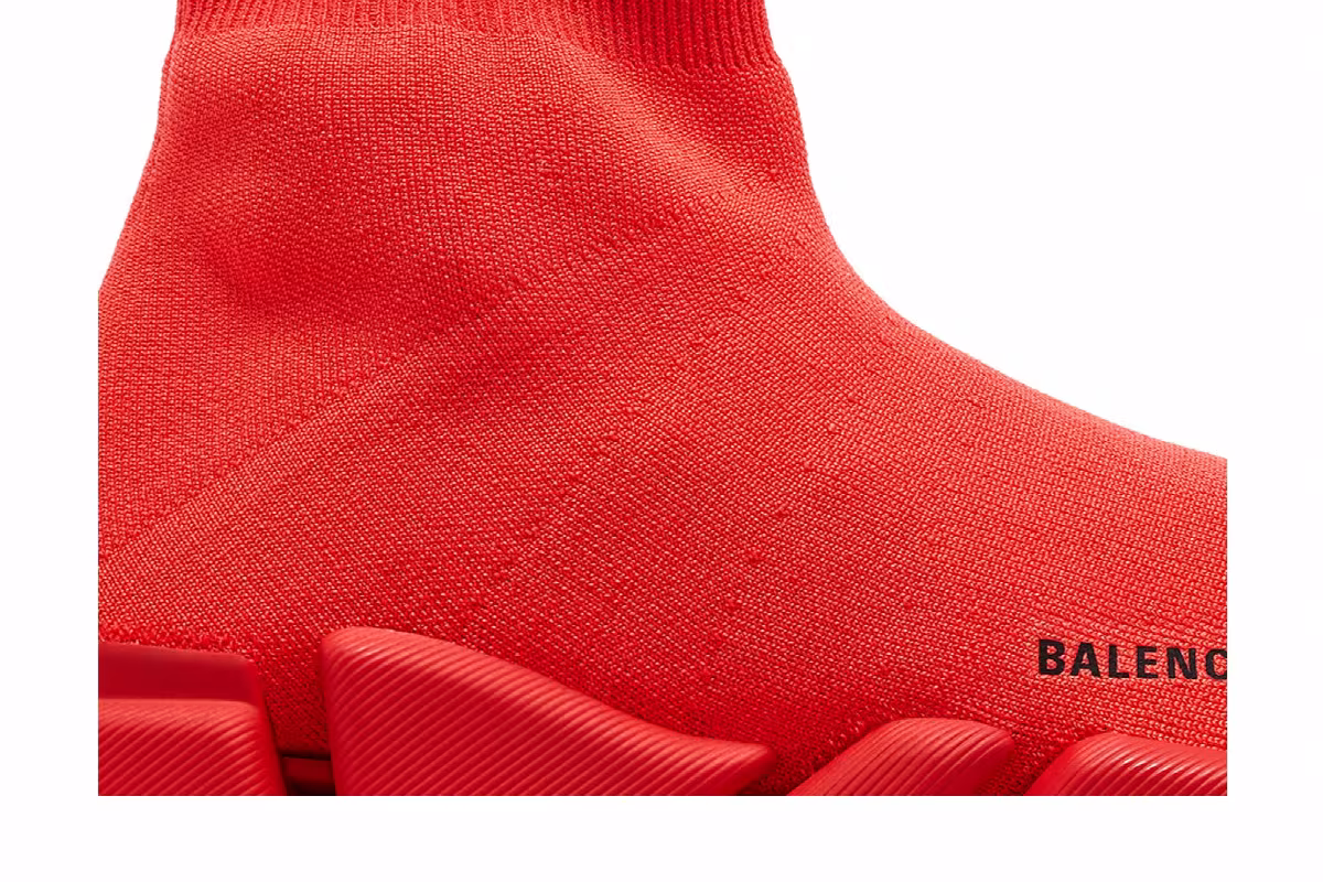 Balenciaga Speed 2.0 Sneaker Intense Red, view 3