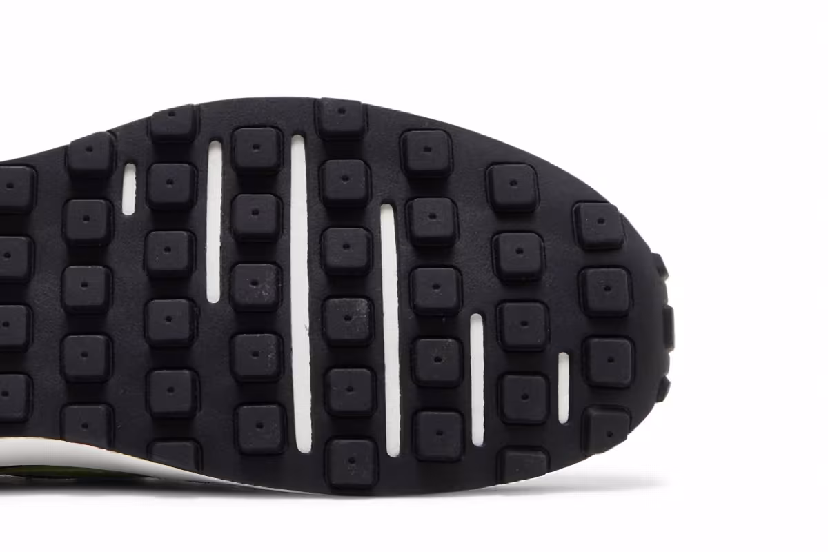 Nike Women's Waffle One Black Magic Ember, view 6