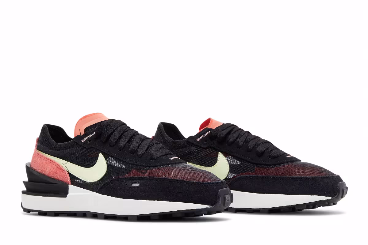 Nike Women's Waffle One Black Magic Ember, view 9