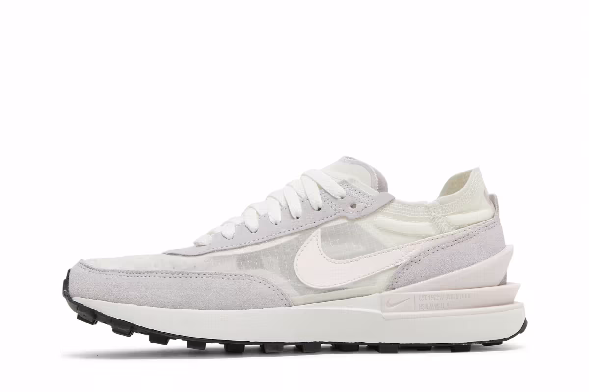 Nike Women's Waffle One Light Soft Pink, view 4