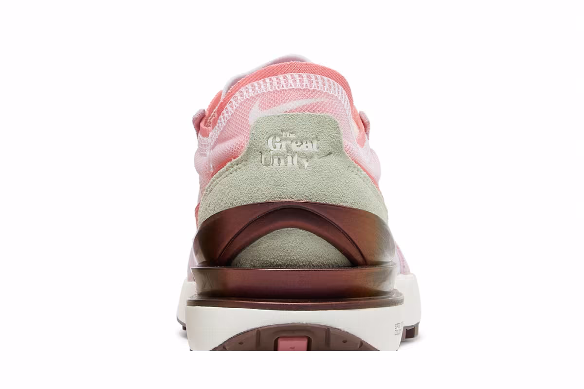 Nike Women's Waffle One Rawdacious, view 8