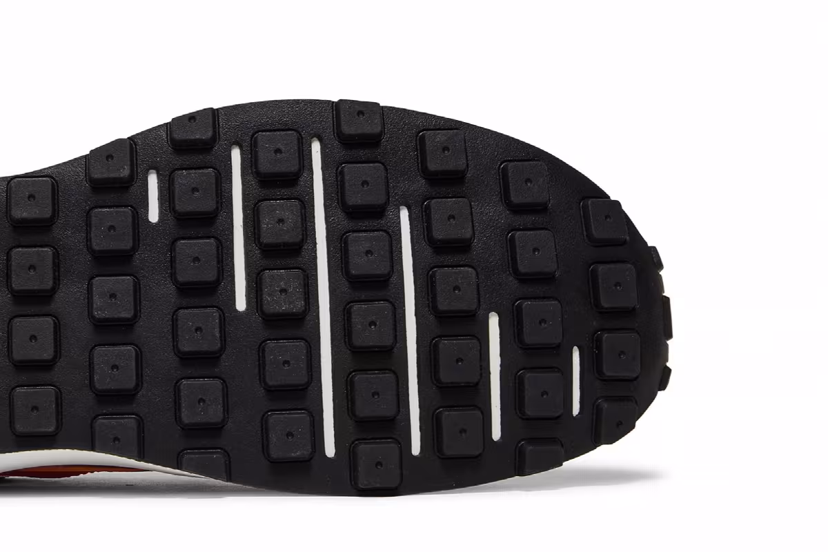 Nike Women's Waffle One Dark Beetroot Sport Spice, view 6