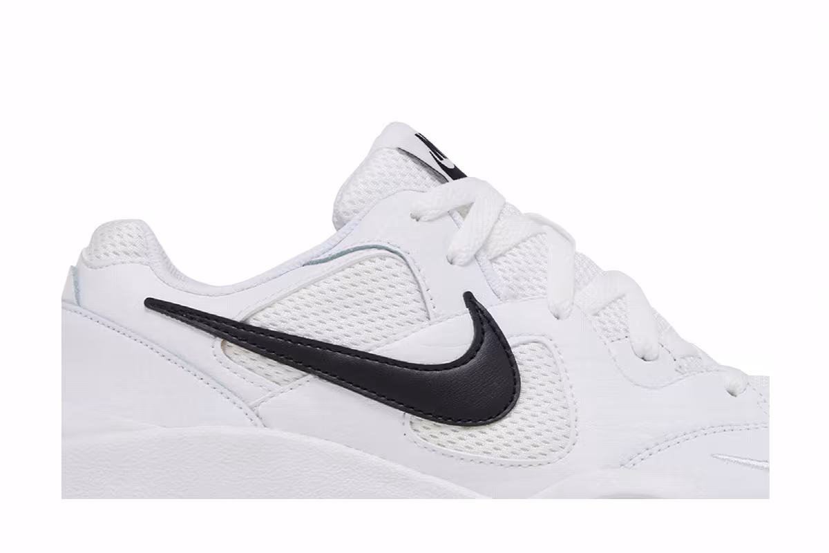 Nike Women's Air Max Fusion White Black, view 3