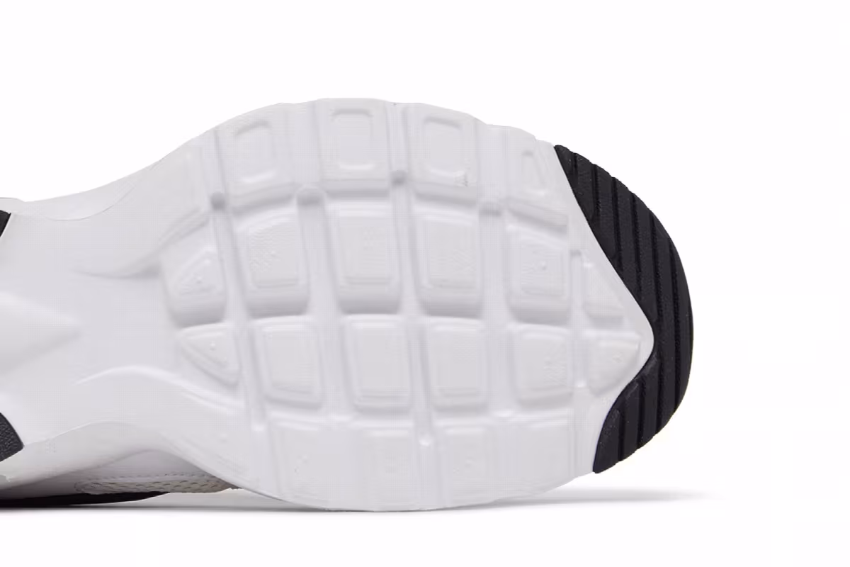 Nike Women's Air Max Fusion White Black, view 6