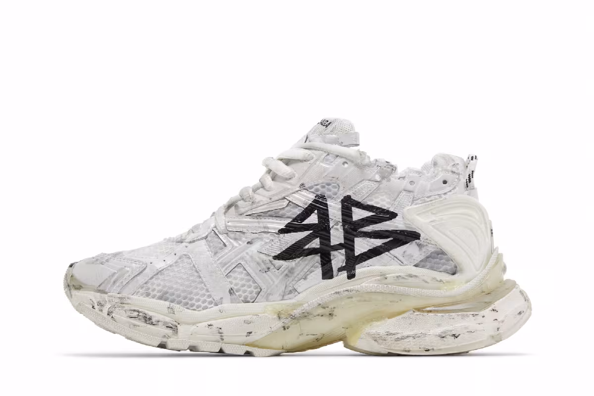 Balenciaga Runner Sneaker Graffiti - White Black, view 4