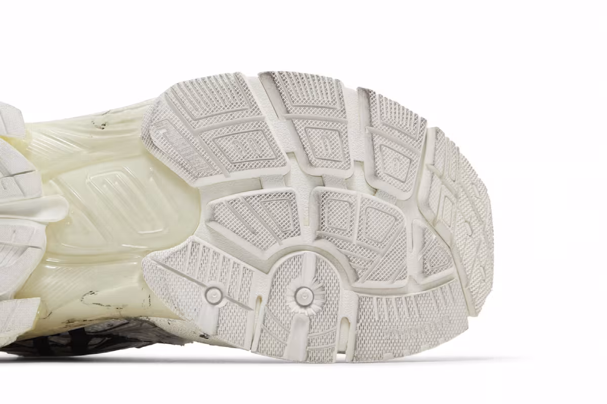 Balenciaga Runner Sneaker Graffiti - White Black, view 6