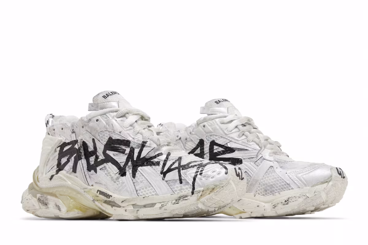 Balenciaga Runner Sneaker Graffiti - White Black, view 9