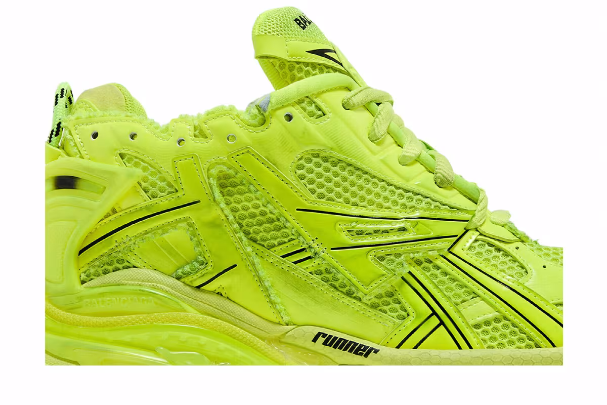 Balenciaga Runner Sneaker Fluo Yellow, view 3