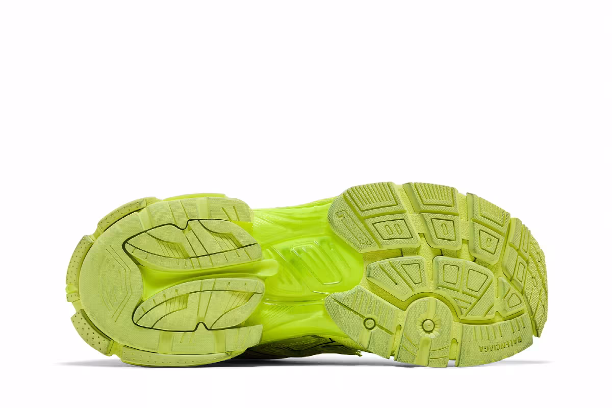 Balenciaga Runner Sneaker Fluo Yellow, view 5