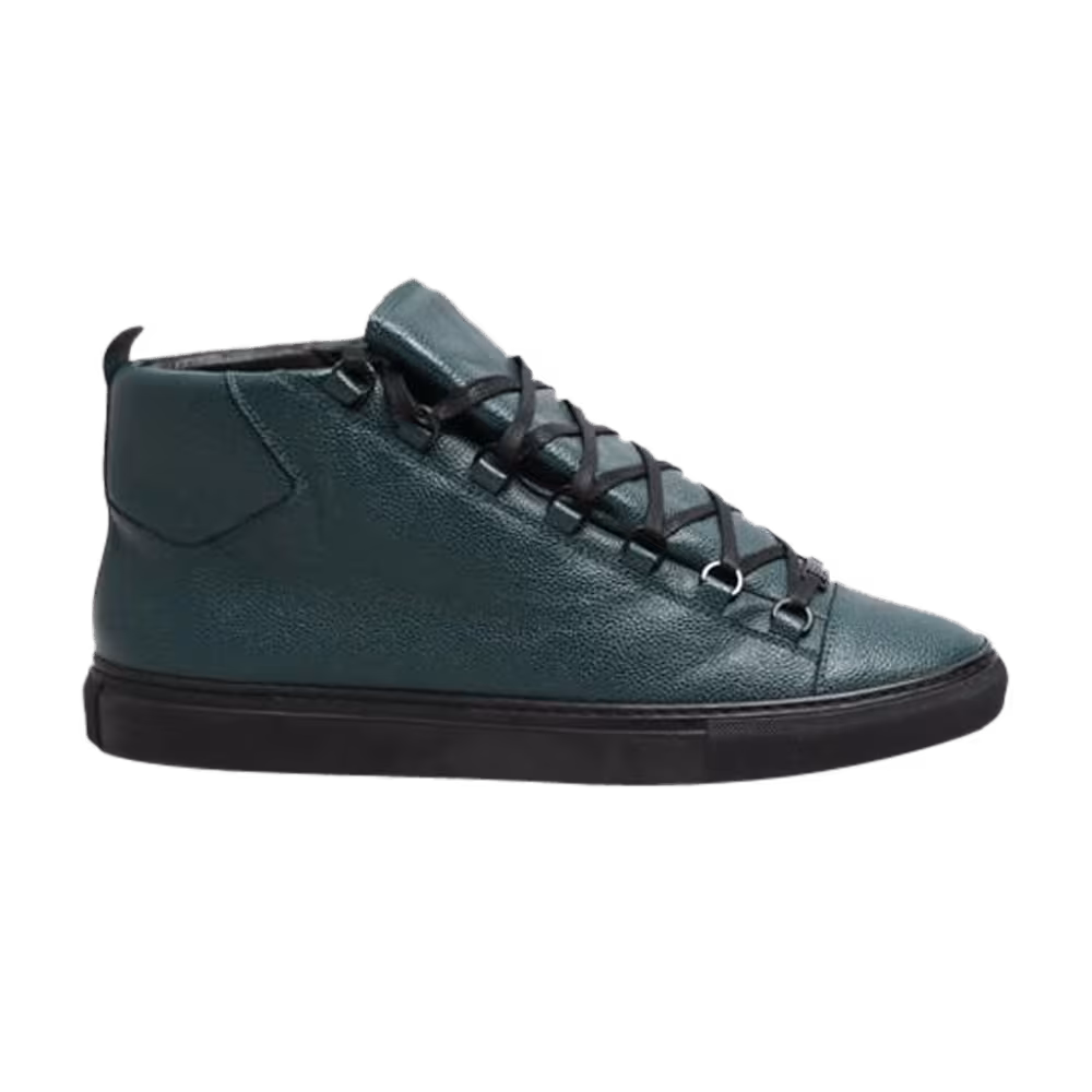 Balenciaga Arena Stingray