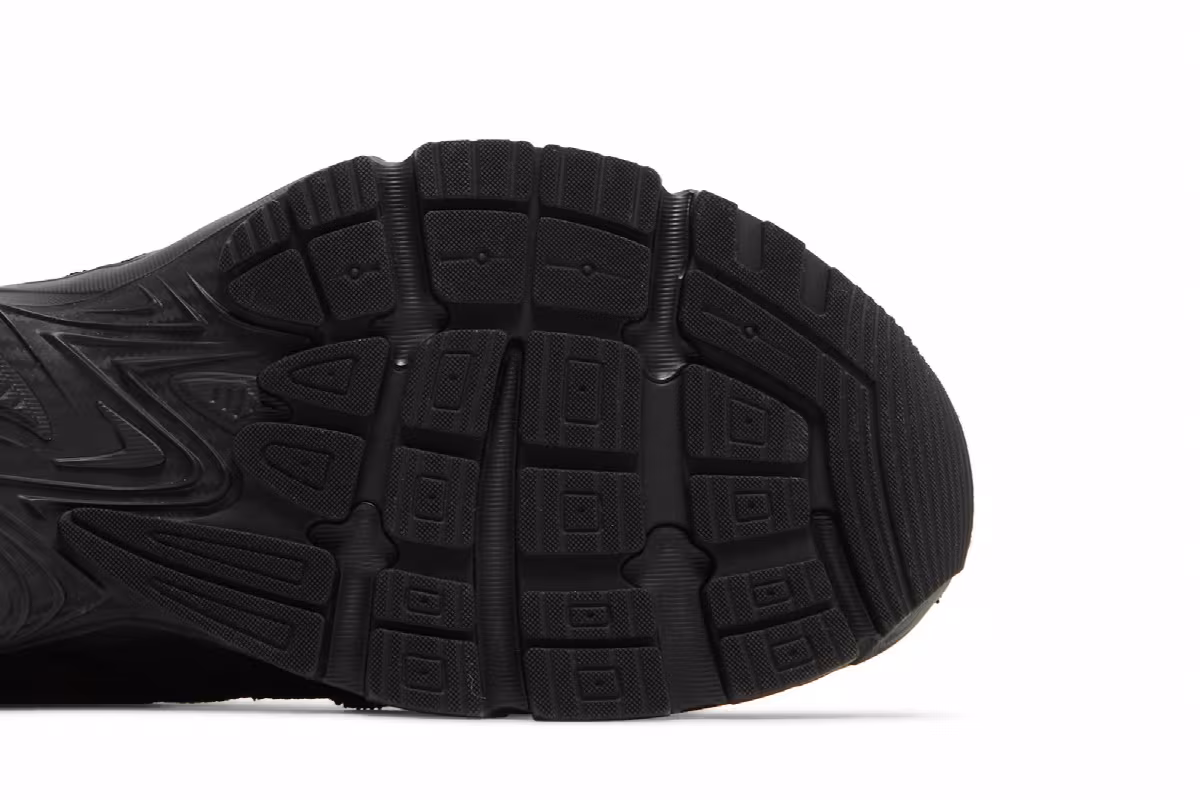 Balenciaga Phantom Sneaker Black, view 6