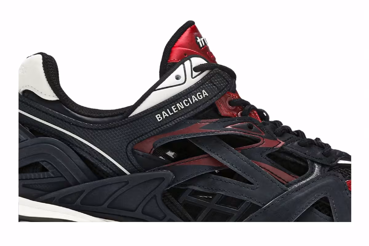 Balenciaga Track.2 Trainer Black Burgundy, view 3